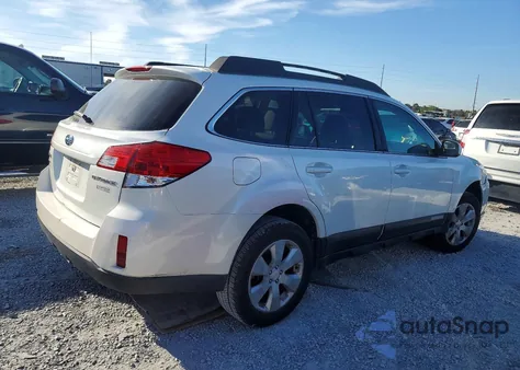 2011 Subaru Outback 2.5I Premium z USA, uszkodzony, nr VIN 4S4BRBBC7B3417811